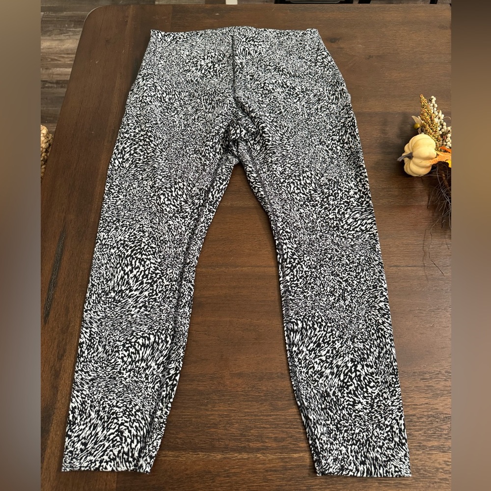 Lululemon Instill Leggings